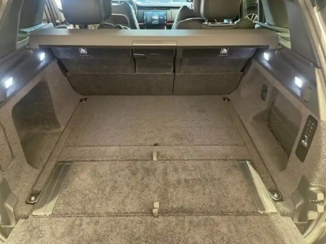 Land Rover Range Rover 3.0 p550e 550ch phev autobiography swb — photo 7