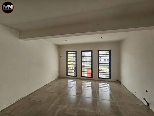 Local professionnel 25 m²
