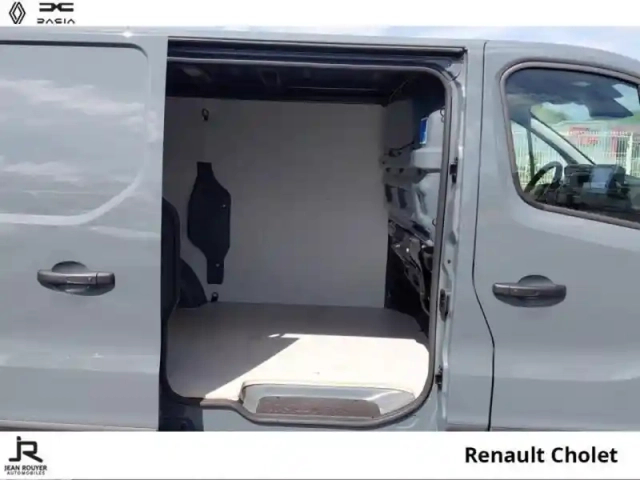 Renault Trafic fg l1h1 3t e-tech ac7/dc50 advance -24 (soit 28700? ht) — photo 4