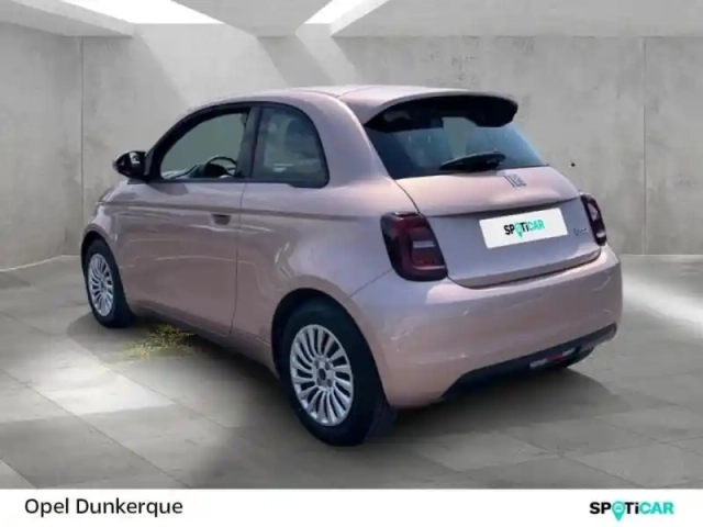 Fiat 500 e 95ch action — photo 5