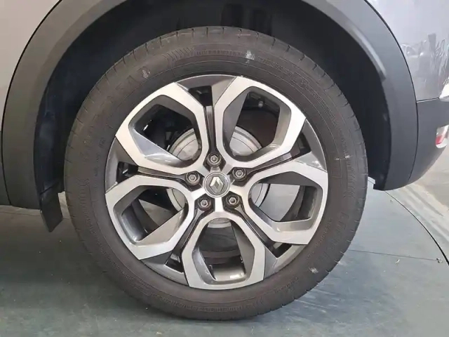 Renault Captur tce 100 gpl - 21 — photo 10