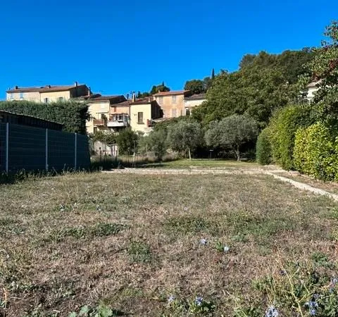Terrain 206 m² Carnoules