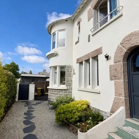 Maison 8 pièces 178 m²