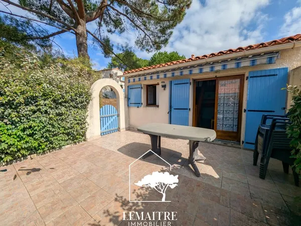 LA PALMYRE (17570) Villa d'angle 32,74 m2 2 chambres