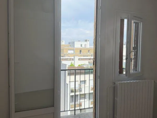 Paris 14e - Appartement 41,12 m² avec terrasse, balcon, cave et parking (6e ét.)