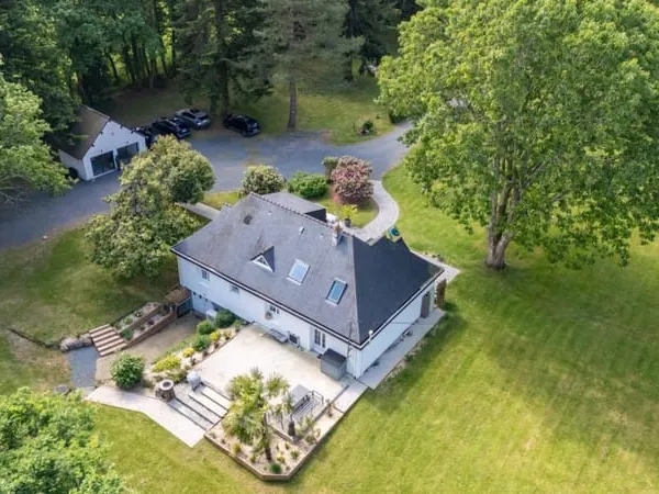 Maison 150 m2 + dépendance