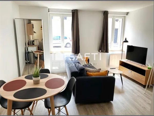 Studio 33m2 entièrement rénové et meublé
