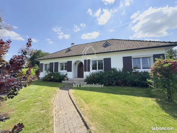 Propriété 4 pièces 108 m²