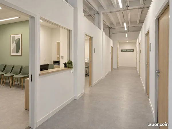 Cabinets et bureaux à louer - Saint-Étienne centre - dès 250 /mois HC
