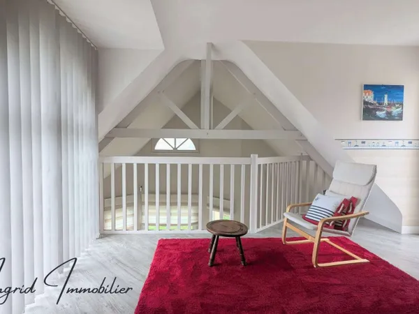 Maison 7 pièces 163 m²