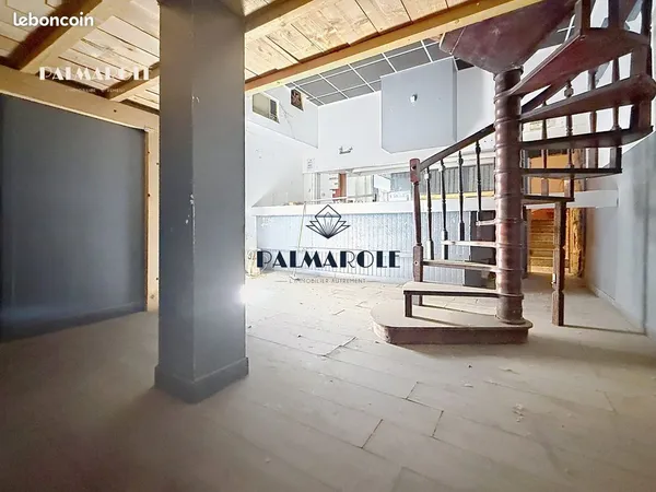Boutique 32 m² Perpignan