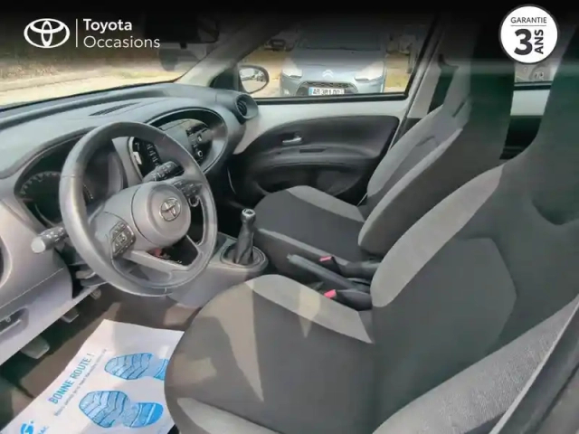 Toyota Aygo X 1.0 vvt-i 72ch dynamic my23 — photo 11
