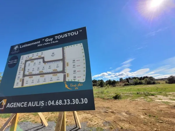 Salles d'Aude Lotissement 'GUY TOUSTOU' 30 lots libre de con