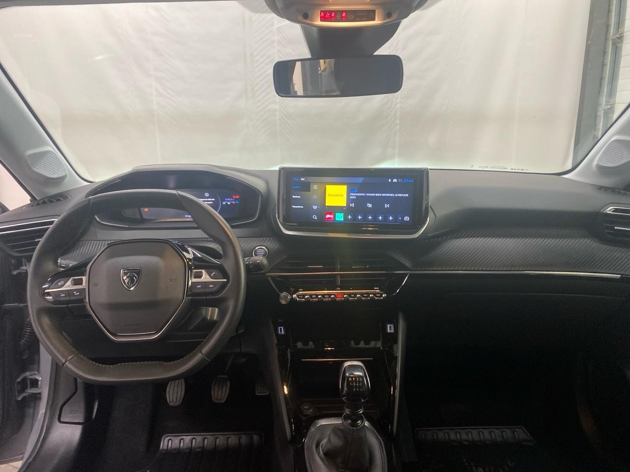Peugeot 208 100 s&s bvm6 allure — photo 12
