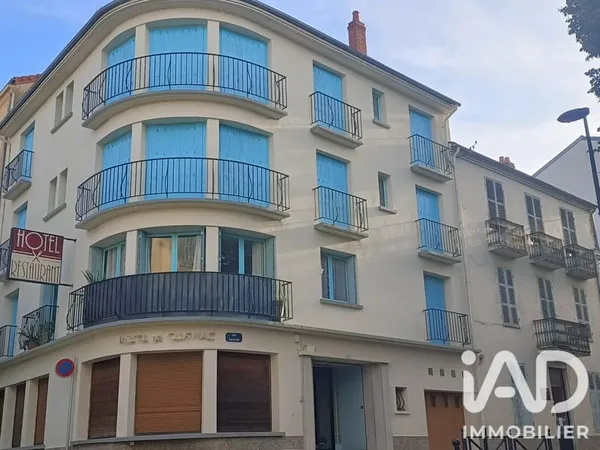 Bâtiment 512 m²
