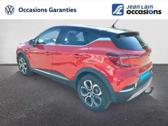 Renault Captur tce 140 edc - 21 — photo 11