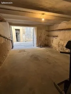 Garage pour moto - Intramuros rue d'Italie