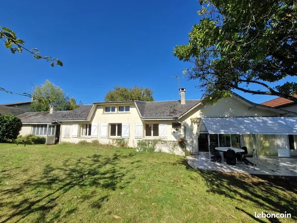 Maison 6 pièces 130 m²