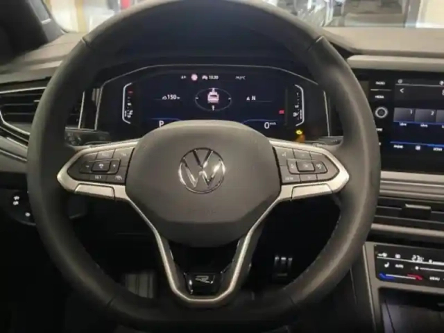 Volkswagen Taigo 1.5 tsi 150 dsg7 — photo 10