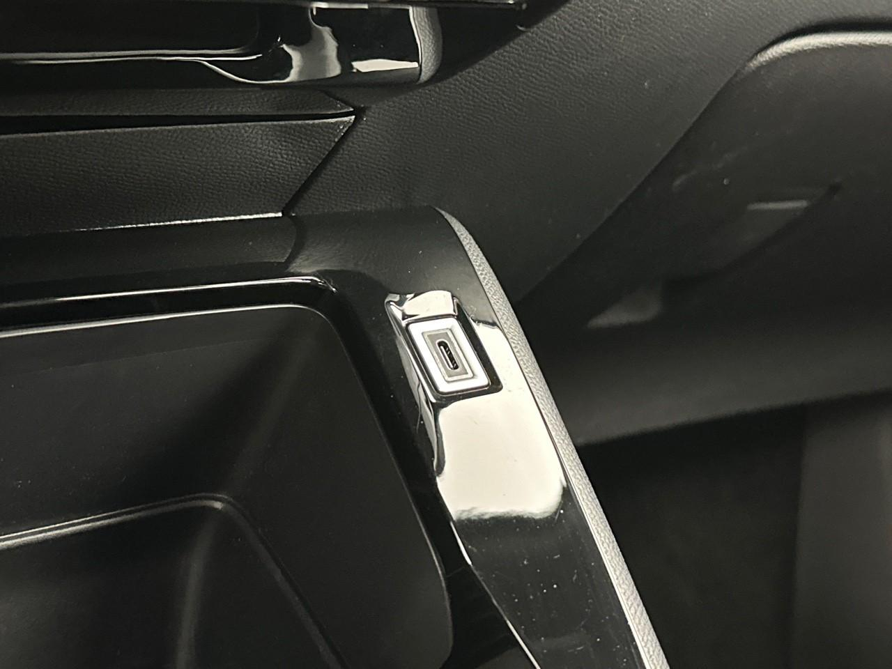 Peugeot 2008 100 s&s bvm6 style — photo 27
