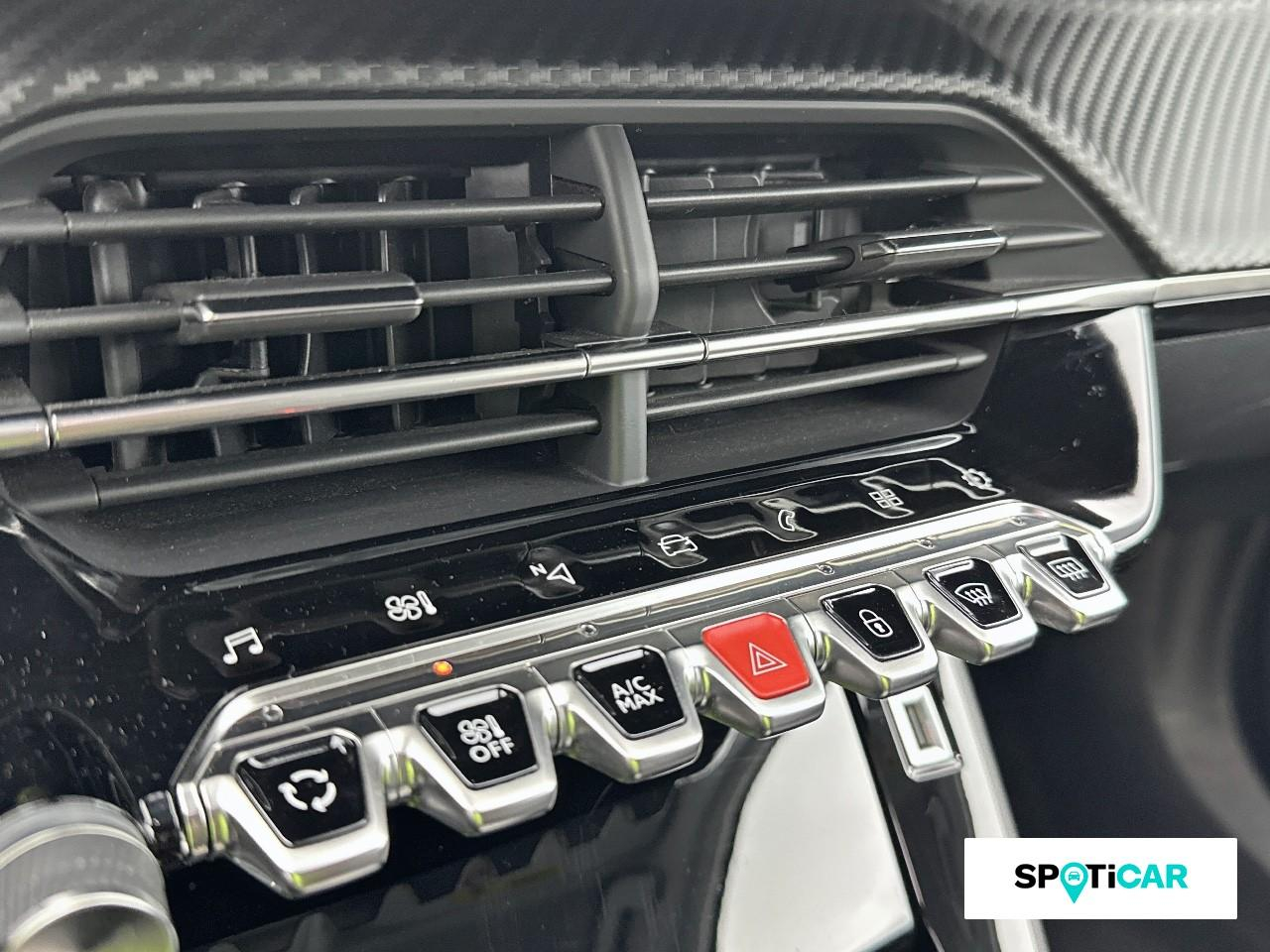 Peugeot 2008 1.2 puretech 130ch s&s allure pack eat8 — photo 15