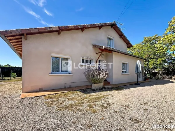 Propriété 5 pièces 123 m²