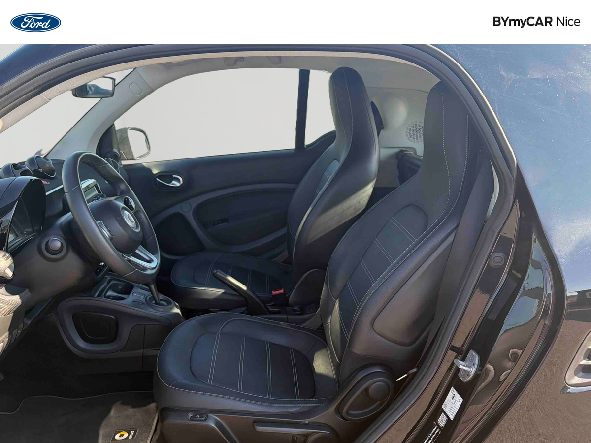 Smart Fortwo Coupé 0.9 90 ch S&amp;S BA6 — photo 11