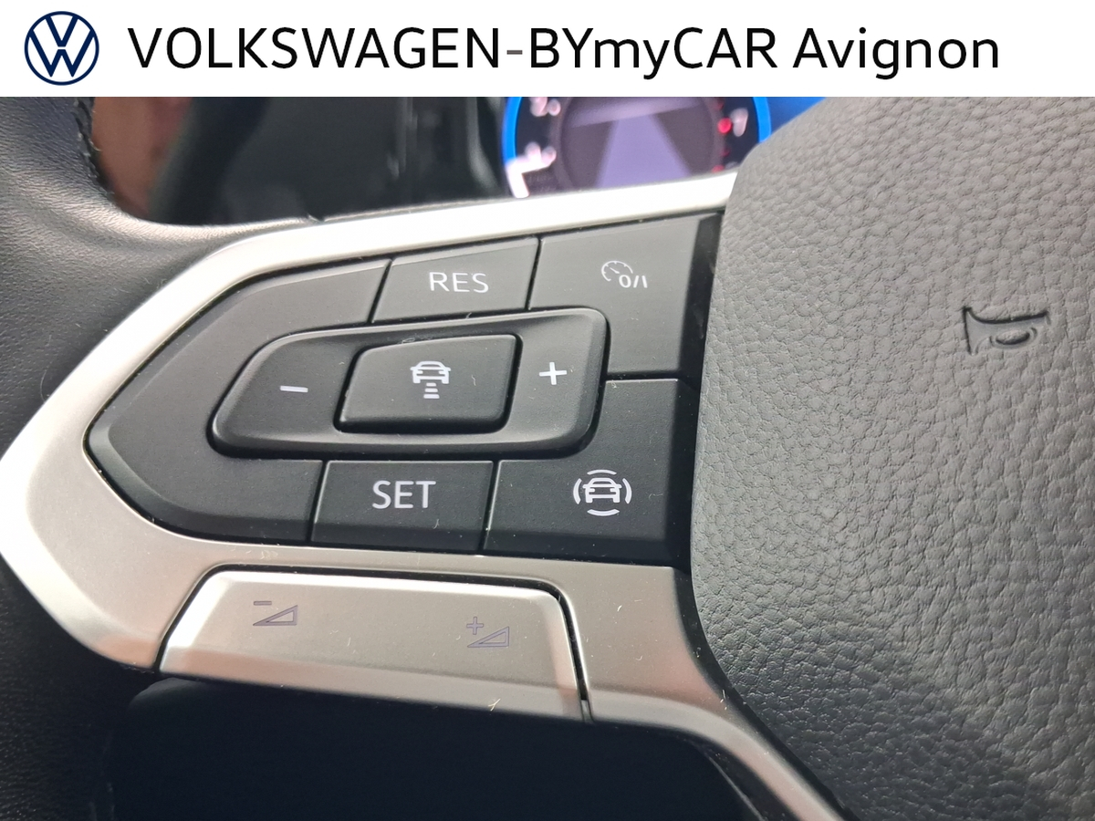 Volkswagen Golf 1.0 eTSI OPF 110 DSG7 — photo 24