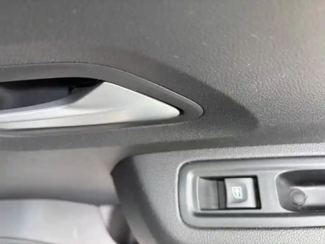 Dacia Sandero eco-g 100 gsr2 — photo 22