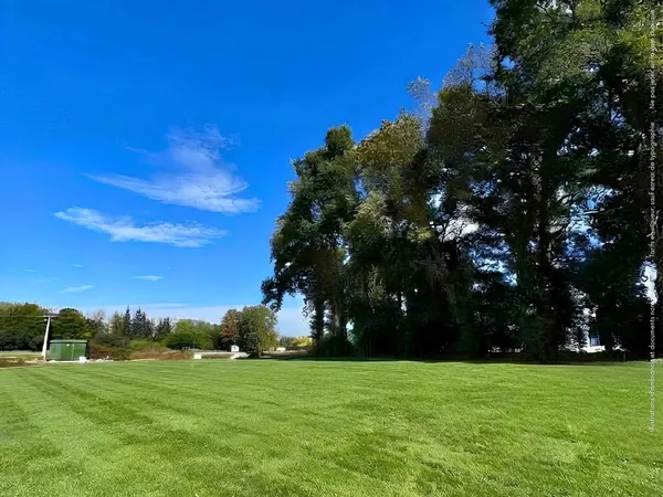 Terrain 815 m²