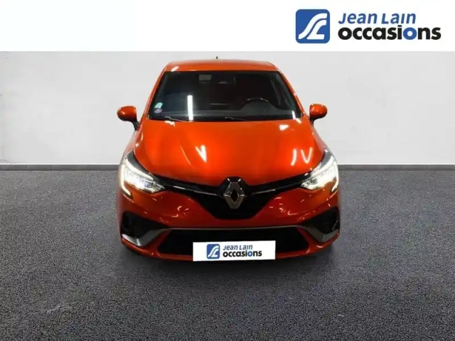 Renault Clio e-tech 140 - 21n — photo 22