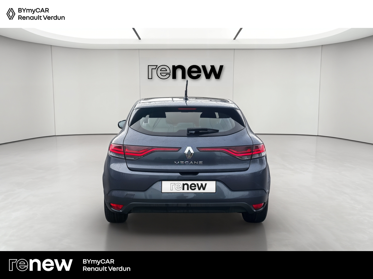 Renault Mégane IV Berline Blue dCi 115 - 21N — photo 4