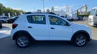 Dacia Sandero 1.0 ECO-G 100ch Stepway — photo 4