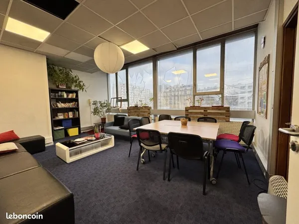 Bureau 480 m²