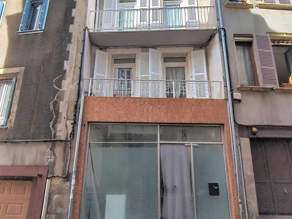 TULLE - CENTRE VILLE - MAISON 177 m² - 4 CHAMBRES - TRANSFORMABLE EN IMMEUBLE DE RAPPORT