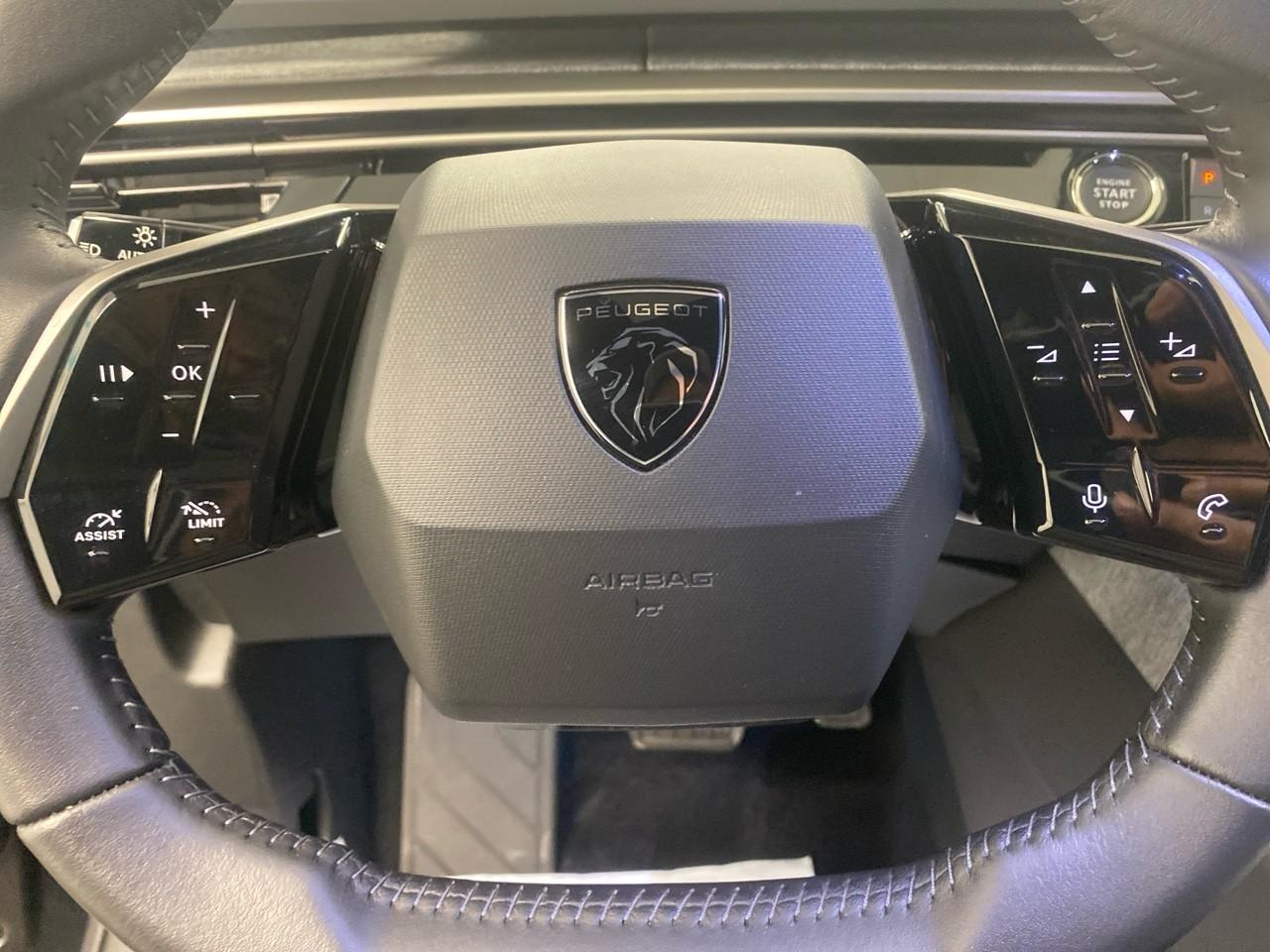 Peugeot 3008 hybrid 145 e-dcs6 allure — photo 17