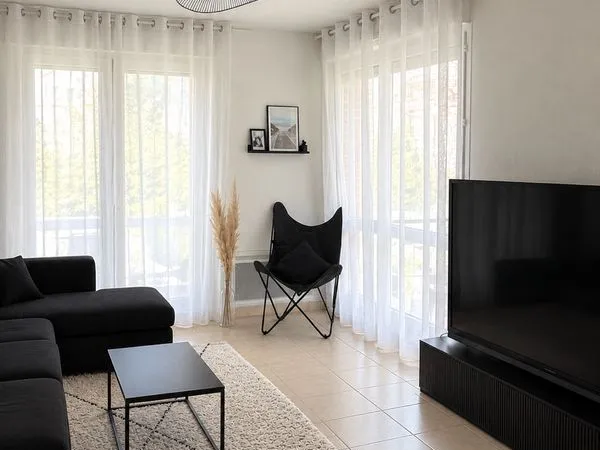 Location d'appartement T3 meublé 61m2 - AMIENS