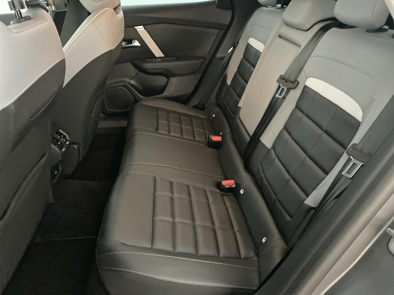 Citroën C4 hybride 145 ch e-dcs6 max — photo 10