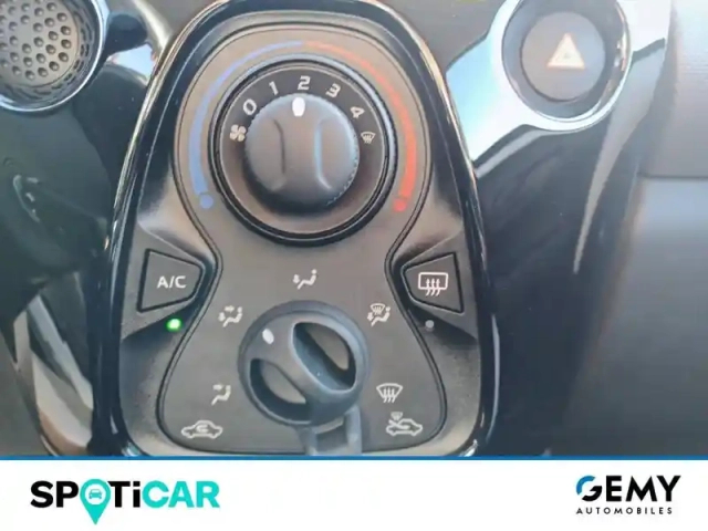 Peugeot 108 vti 72ch s&amp;s bvm5 — photo 12