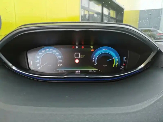 Peugeot 3008 hybrid 225 allure pack 1.6 224 — photo 18