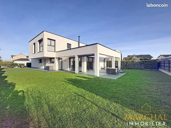 Villa 5 pièces 202 m²