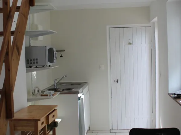 Loue studio 25m² Caen quartier St Paul