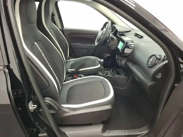 Renault Twingo iii sce 65 — photo 24