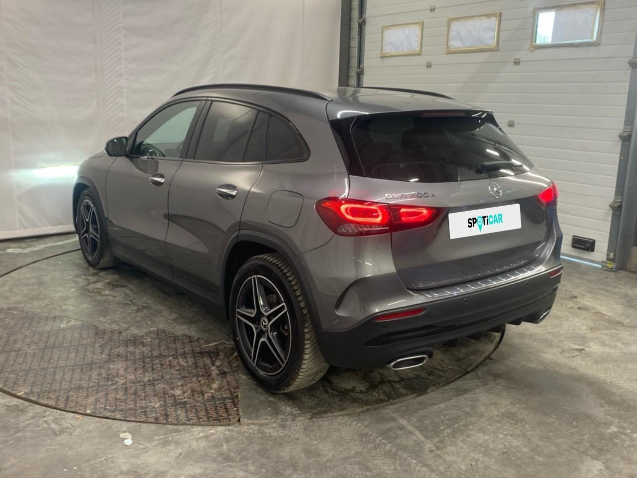 Mercedes Gla 200 d 8g-dct amg line — photo 3
