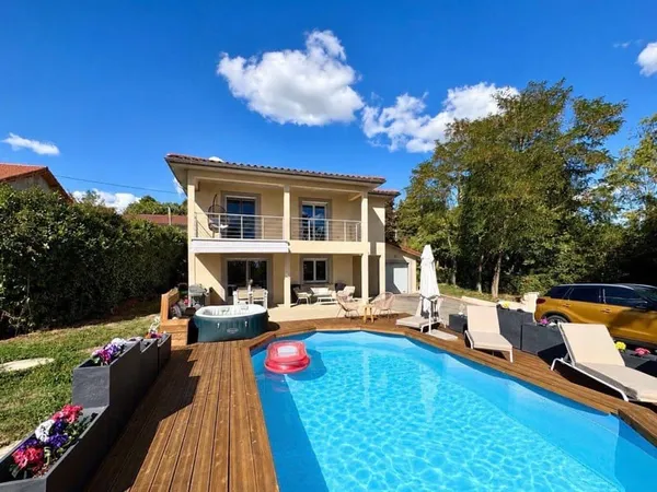 Maison 5 pièces 131 m²