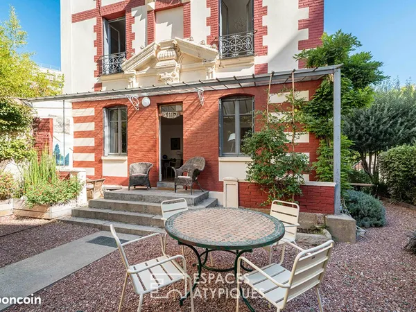 Propriété 6 pièces 149 m²