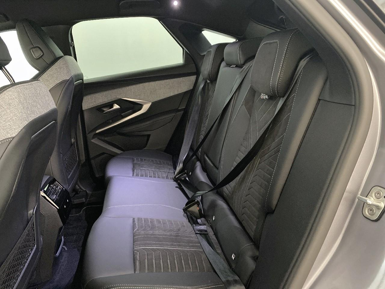 Peugeot 3008 hybrid 145 e-dcs6 gt — photo 10