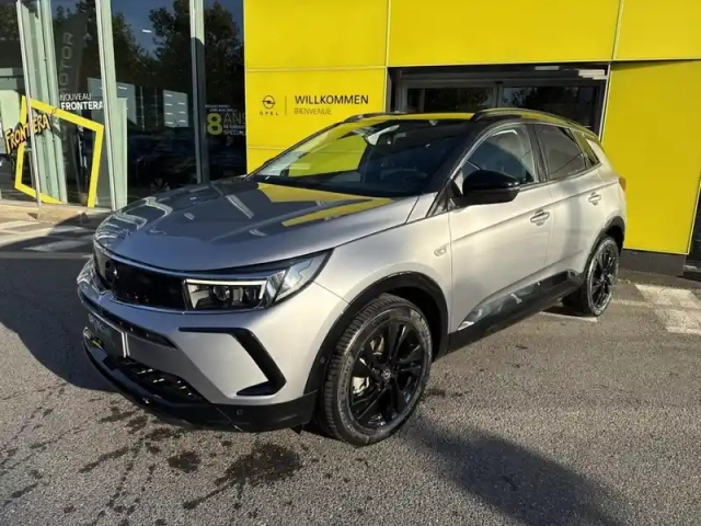 Opel Grandland 1.2 turbo 130ch gs — photo 1