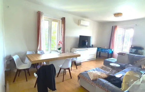 Maison 10 pièces 178 m²