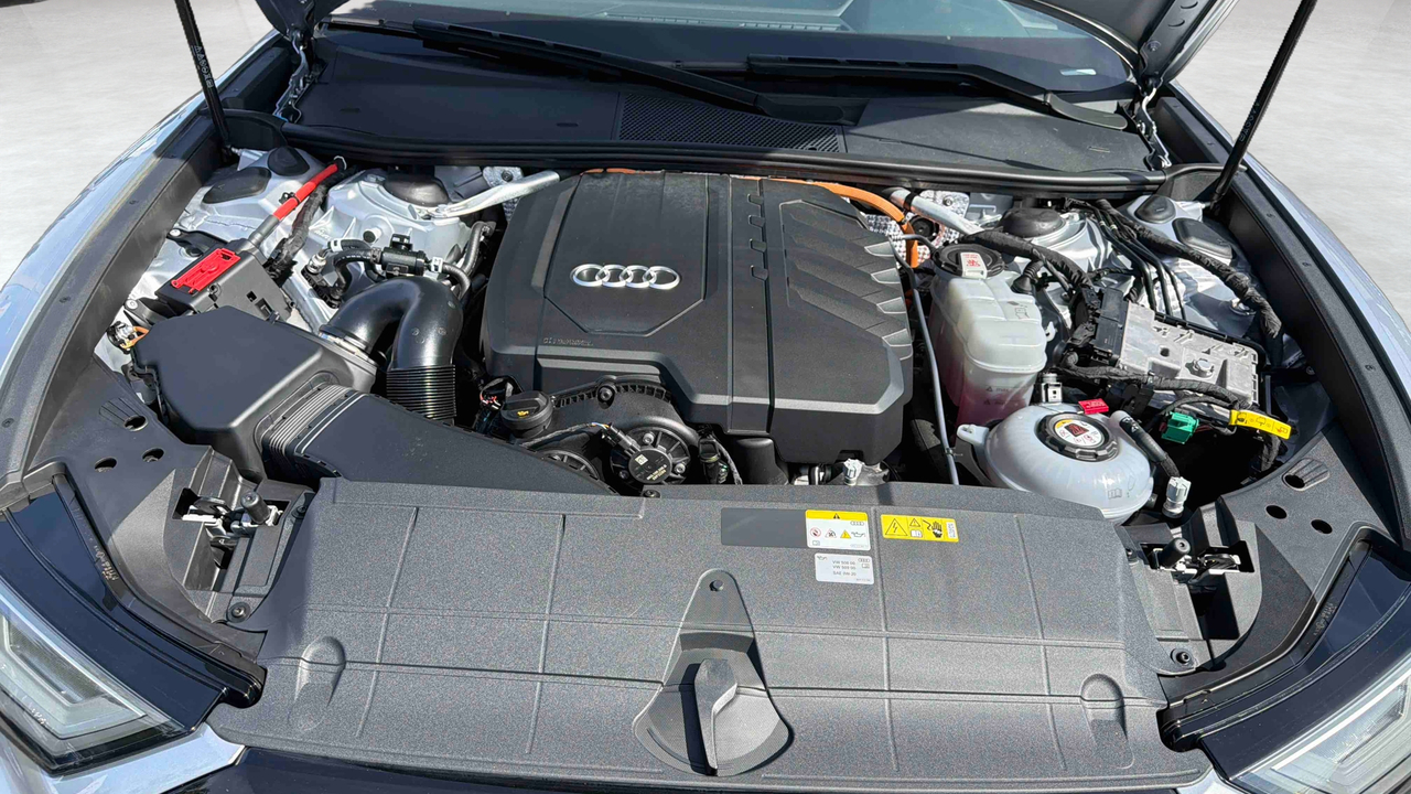 Audi A6 Avant 55 TFSIe 367 ch S tronic 7 Quattro — photo 15